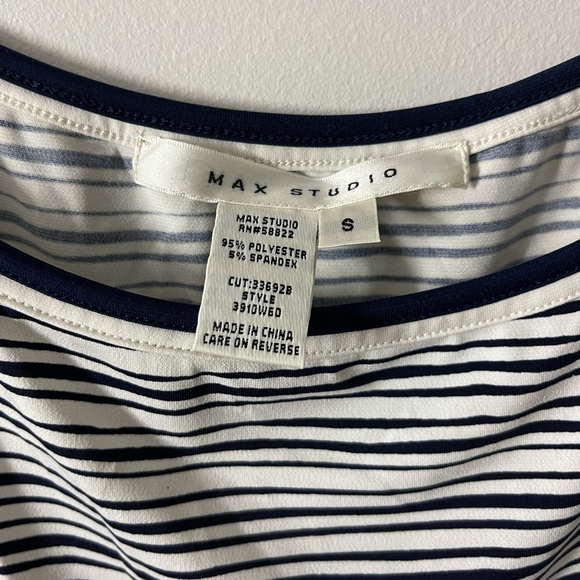 Cute patterns dress - Picture 2 of 2